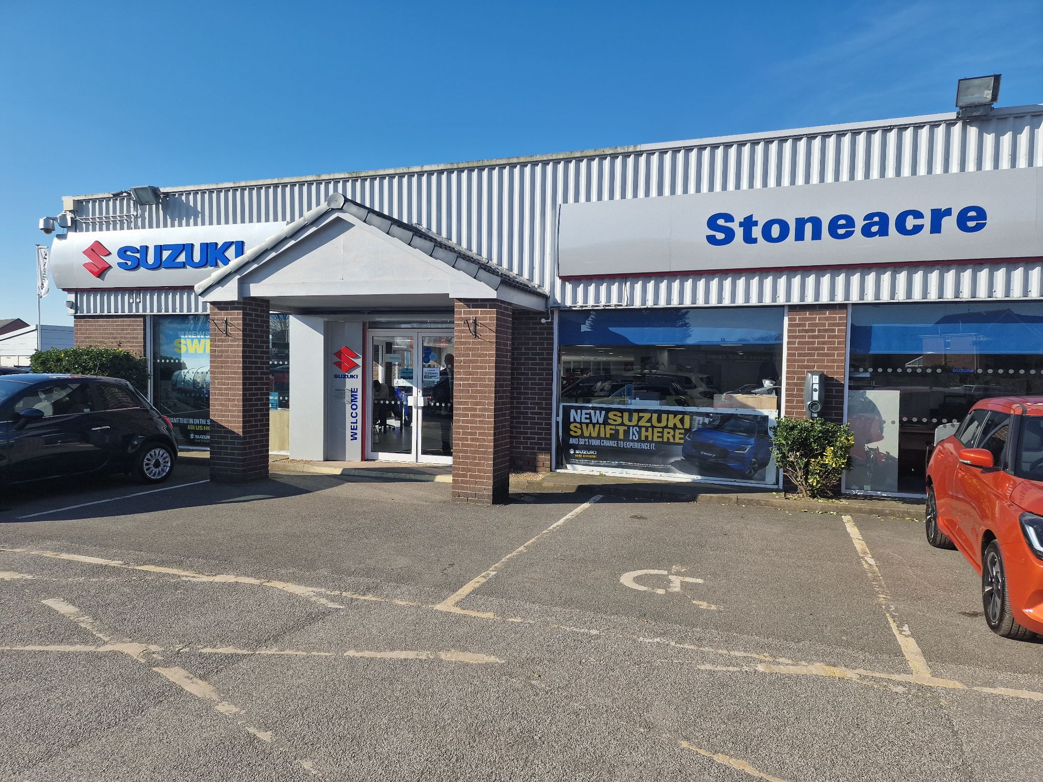 Stoneacre Lincoln Dixon Street | Car dealership in Lincoln | Autotrader